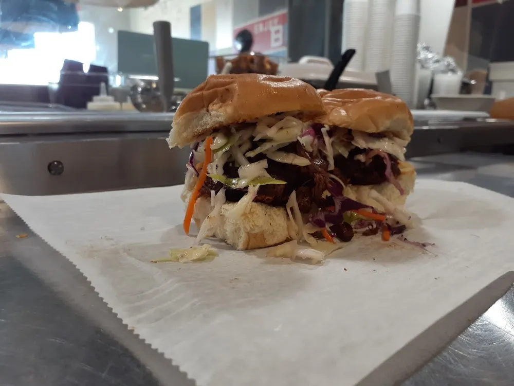 Jackfruit Slaw Sliders