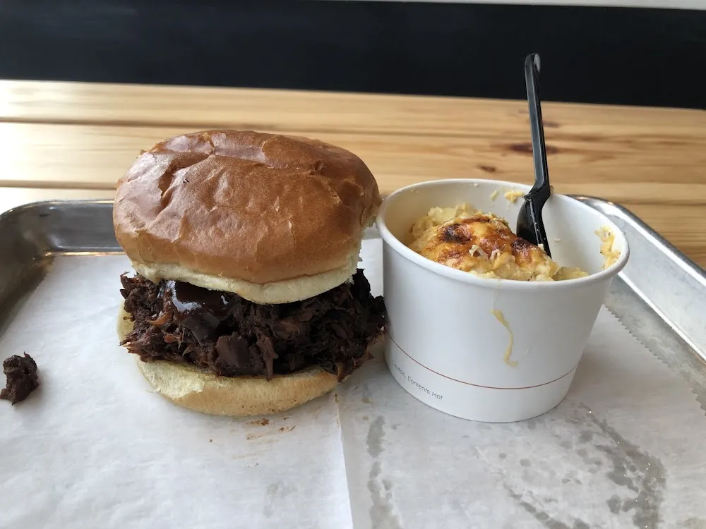 Vegan Pulled Pork Sandwich